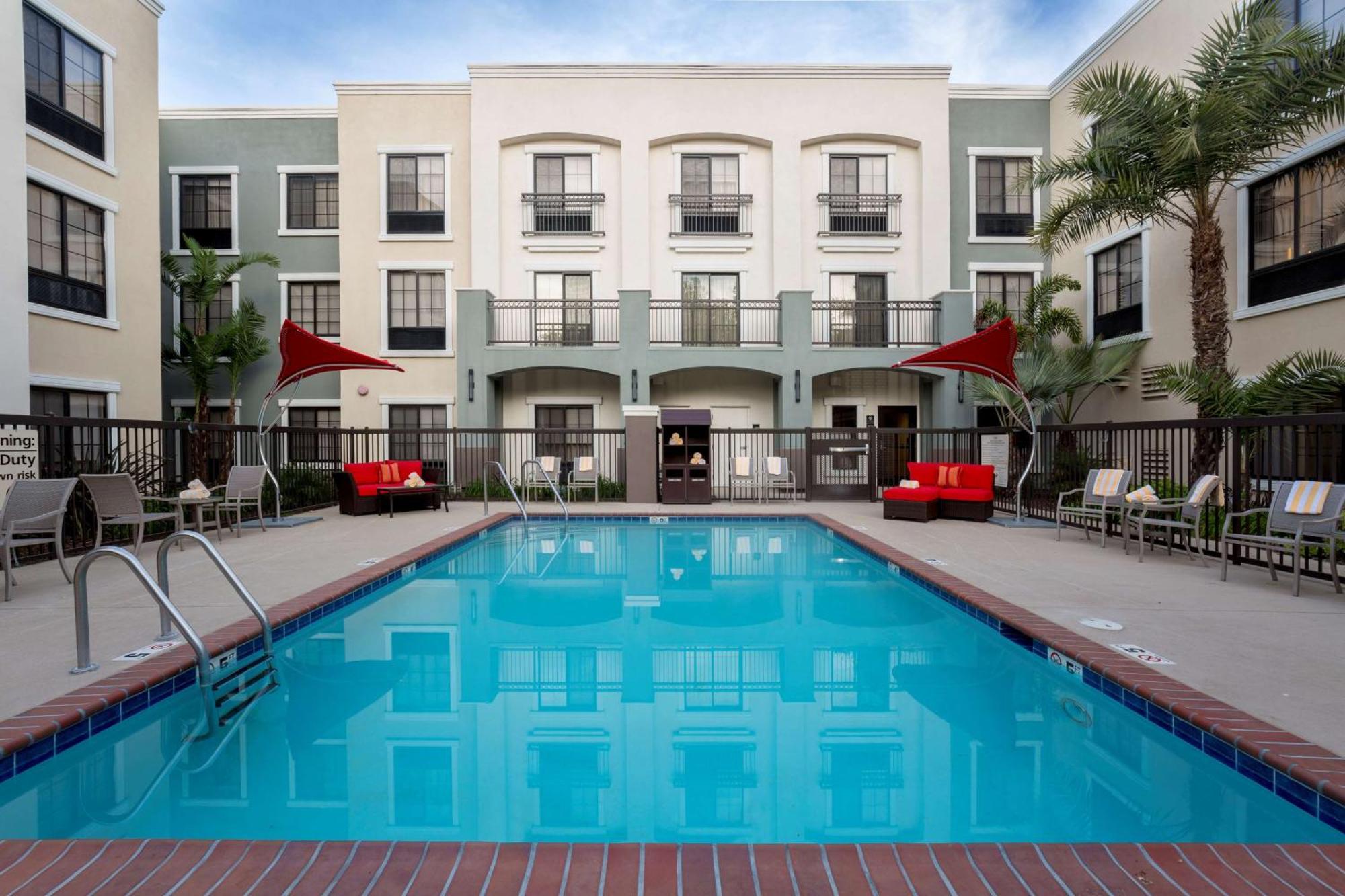 Hampton Inn Santa Barbara/Goleta Zewnętrze zdjęcie