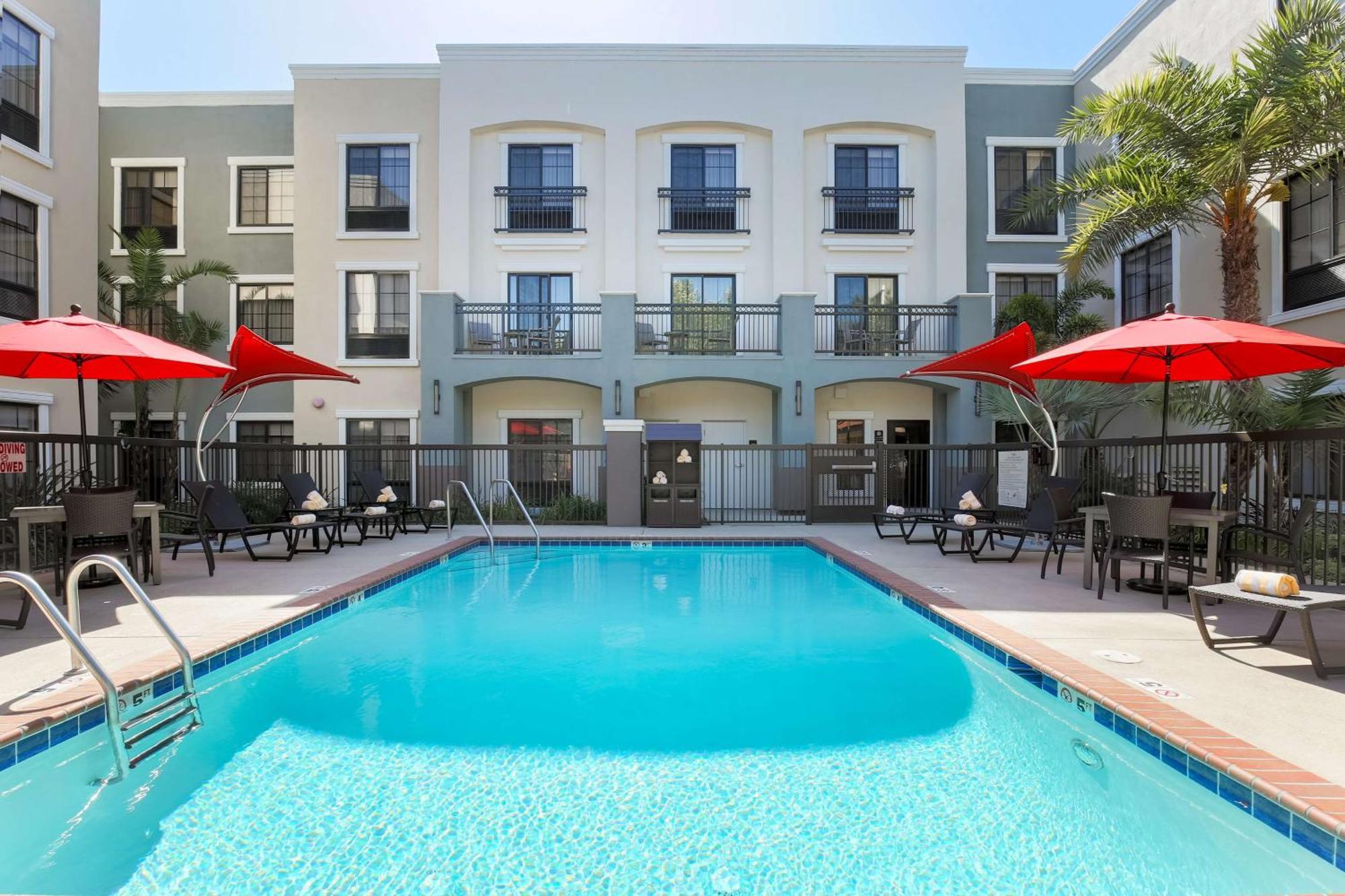 Hampton Inn Santa Barbara/Goleta Zewnętrze zdjęcie